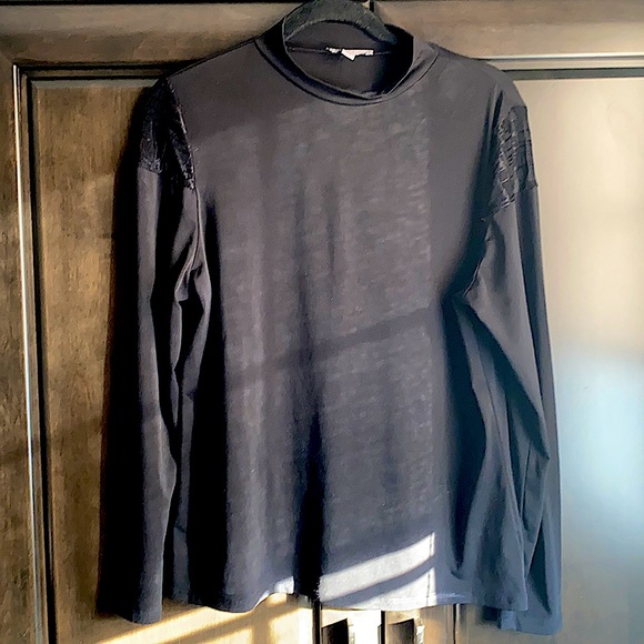 Halston black mock neck long sleeve tee with see through mesh shoulders - Picture 1 of 6